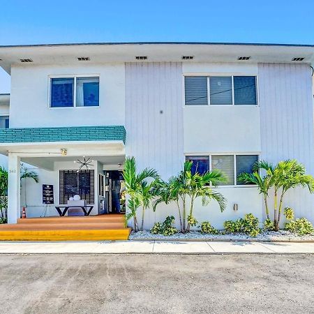 Christmas Retreat Walk To Dania Beach Pool Ngoại thất bức ảnh